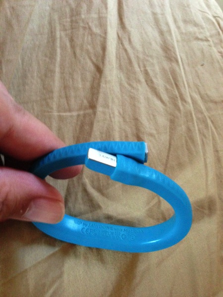 無理矢理キャップを付けるとこんな感じ。